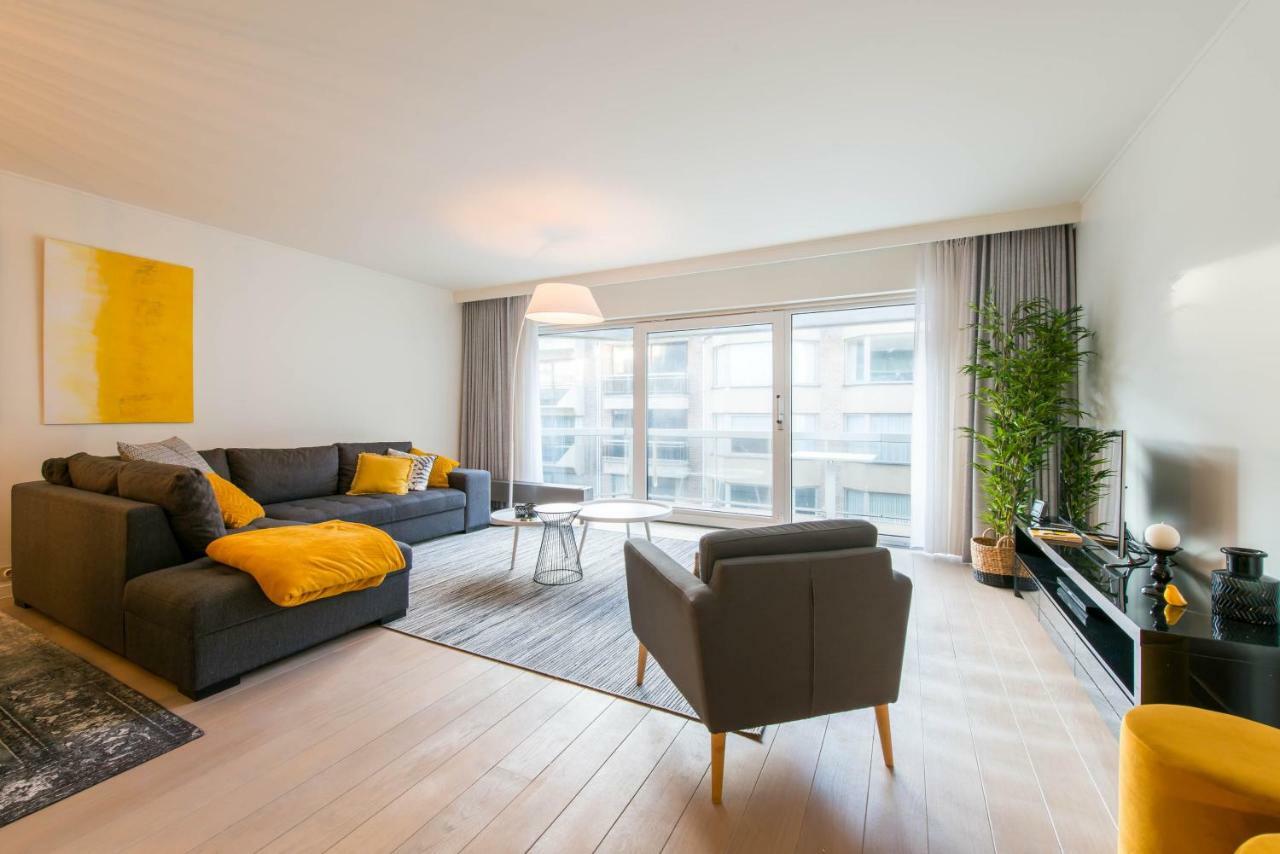 Yellow Knokke-Heist Kültér fotó