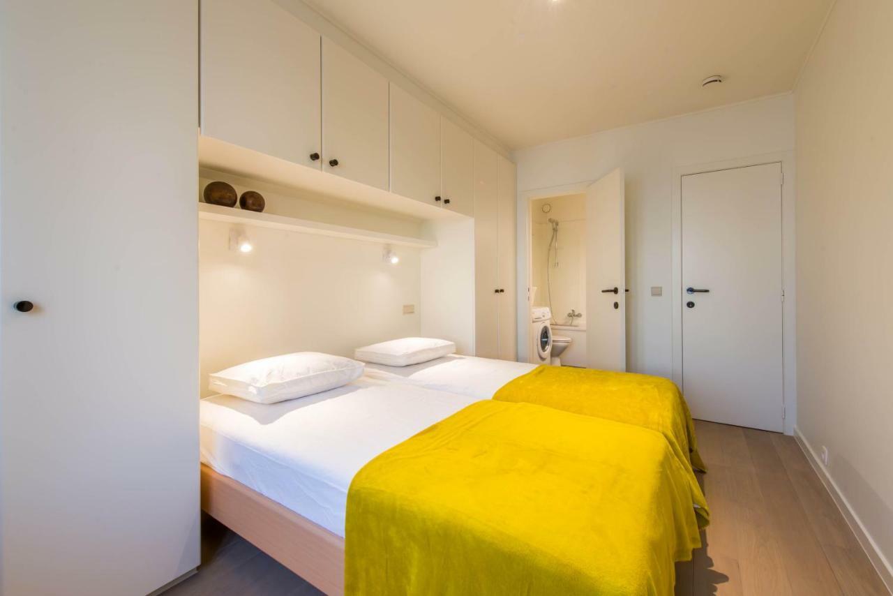 Yellow Knokke-Heist Kültér fotó