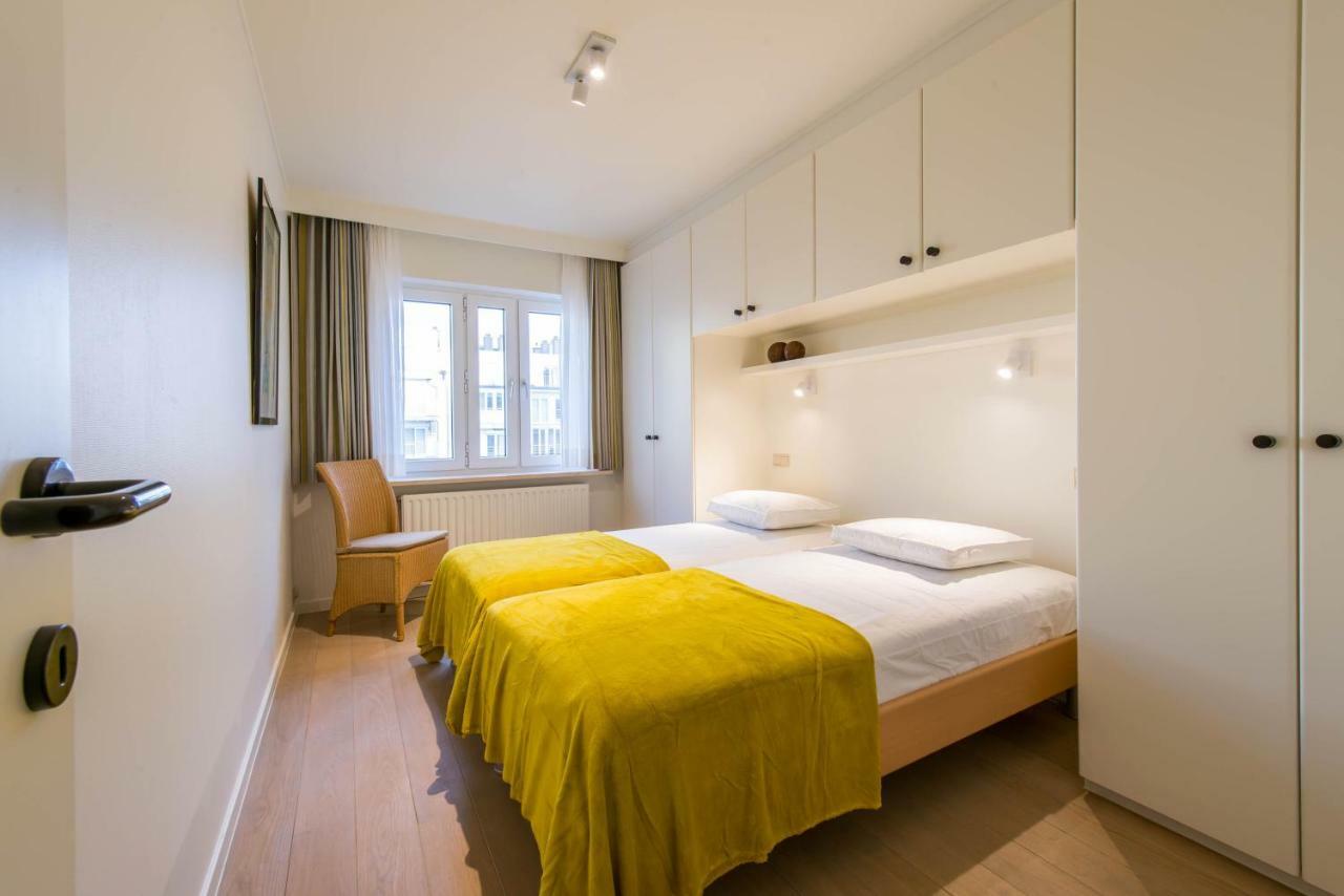 Yellow Knokke-Heist Kültér fotó