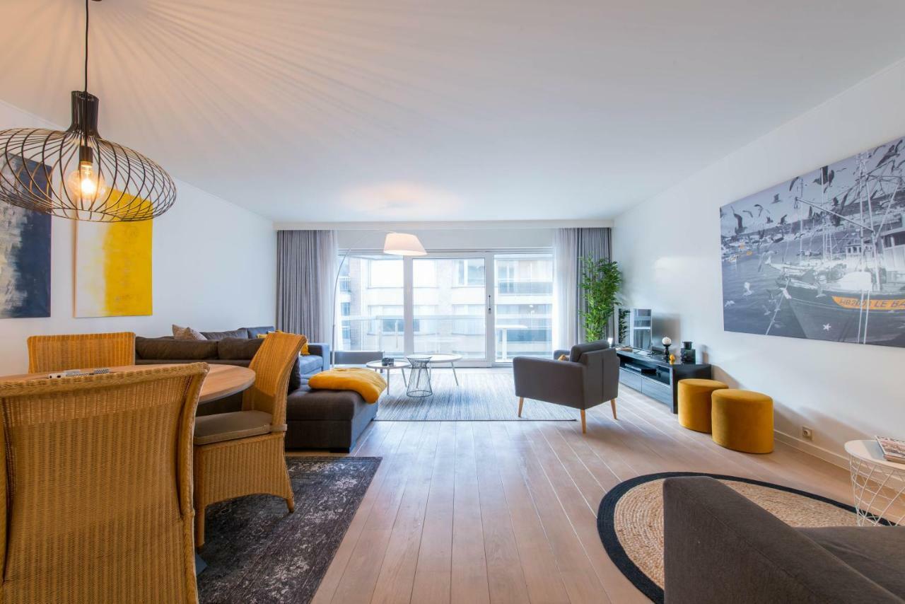 Yellow Knokke-Heist Kültér fotó